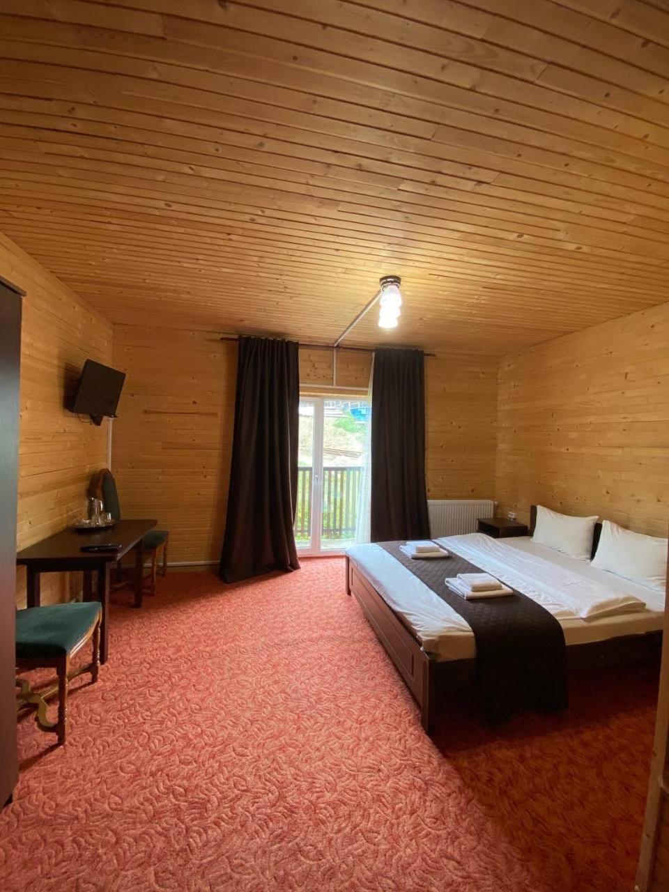 Forrest Hotel Bukovel Esterno foto
