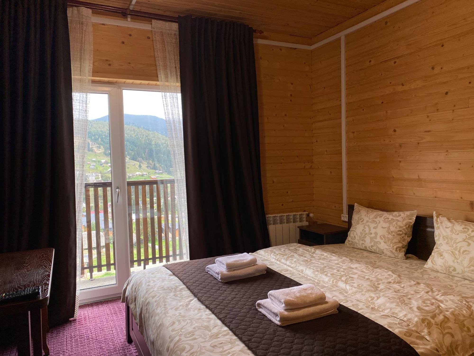 Forrest Hotel Bukovel Esterno foto